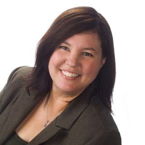 Meet your Posher, Tina